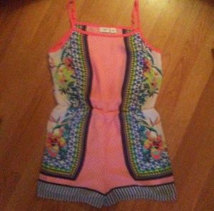 📍 *SOLD Cato (Juniors) Sheer Romper